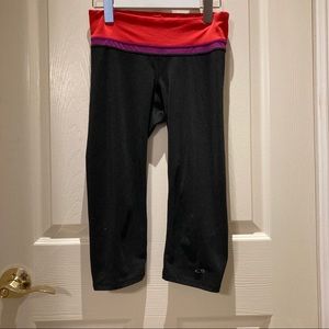 🐚Black yoga capri leggings